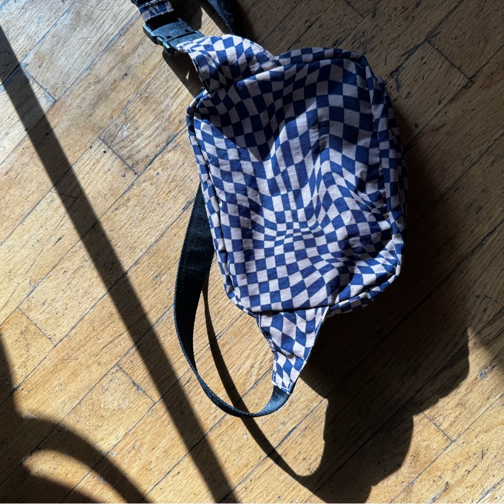 Baggu Indigo Trippy Checker Fanny Pack - Picture 6 of 9